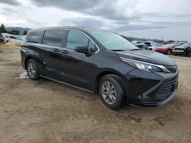 5TDKRKEC9RS180960 2024 2024 Toyota Sienna- LE 4