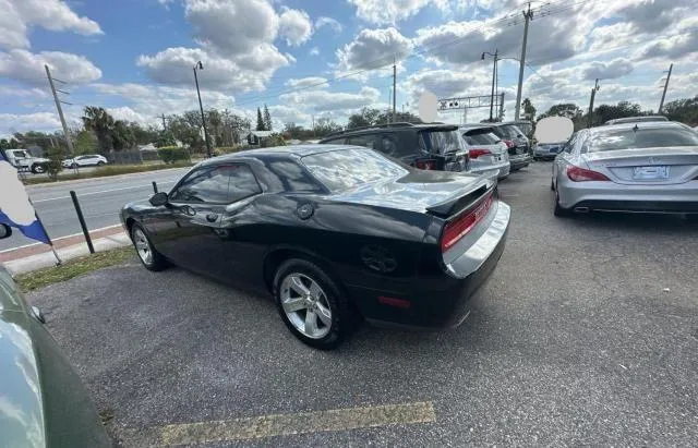 2C3CDYAG8DH692137 2013 2013 Dodge Challenger- Sxt 3