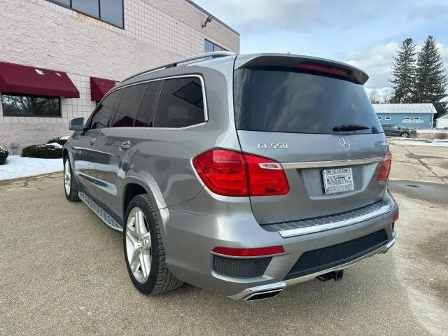 4JGDF7DE0FA467271 2015 2015 Mercedes-Benz GL-Class- 550 4Matic 3