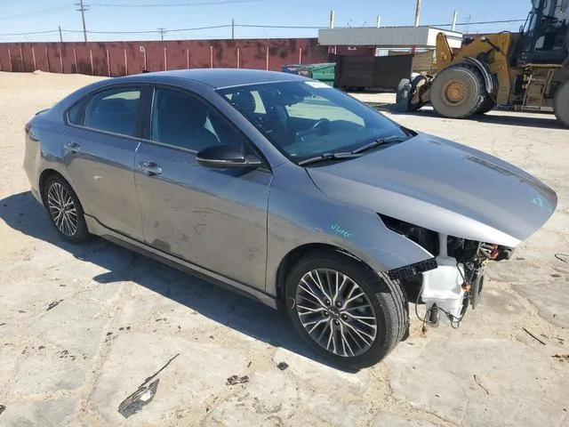 3KPF54AD9NE453469 2022 2022 KIA Forte- Gt Line 4