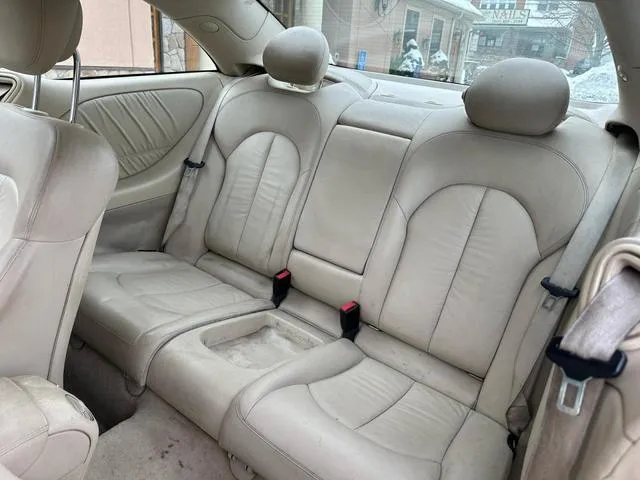 WDBTJ56H08F248535 2008 2008 Mercedes-Benz CLK-Class- 350 9