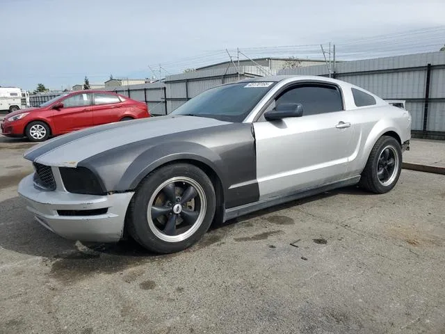 1ZVFT80N055140794 2005 2005 Ford Mustang 1