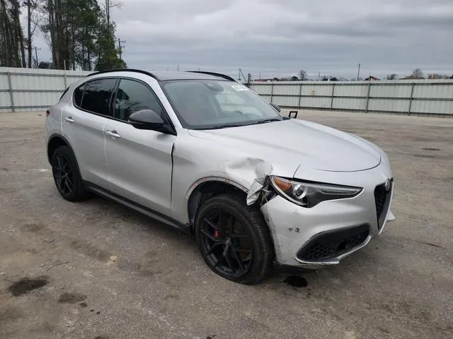 ZASPAKBN7K7C41443 2019 2019 Alfa Romeo Stelvio- TI 4