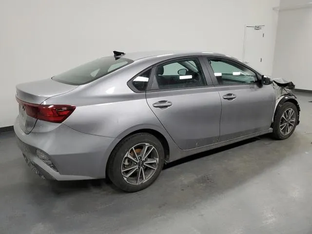 3KPF24AD3PE627113 2023 2023 KIA Forte- LX 3