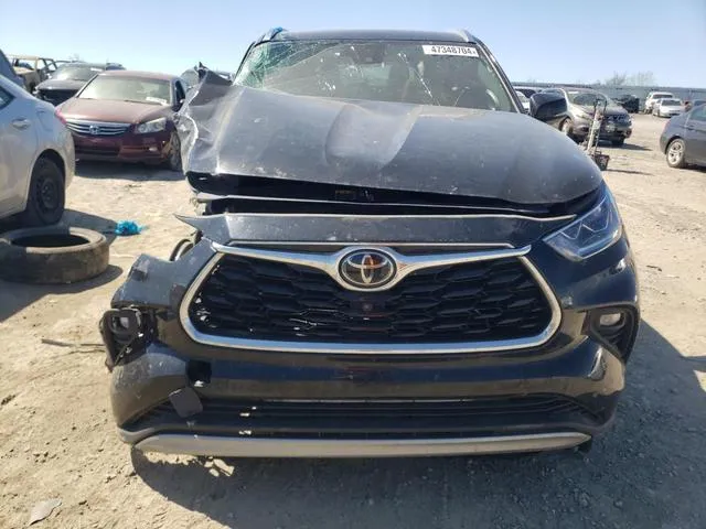 5TDFZRBH1MS061884 2021 2021 Toyota Highlander- Platinum 5