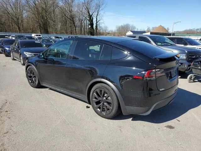 7SAXCBE62NF359537 2022 2022 Tesla MODEL X 2