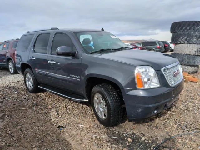 1GKFK638X8J134100 2008 2008 GMC Yukon- Denali 4