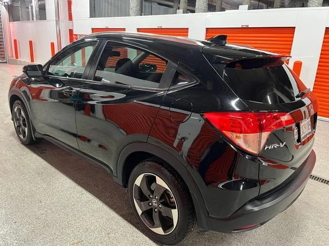 3CZRU5H7XJM700725 2018 2018 Honda HR-V- Exl 3