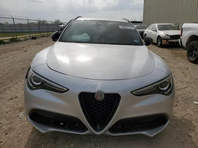 ZASPAJAN4M7D13424 2021 2021 Alfa Romeo Stelvio- Sport 5