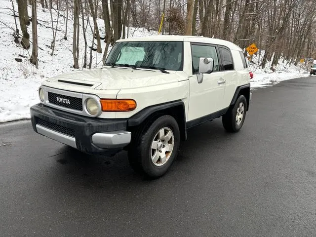 JTEZU4BF5AK009217 2010 2010 Toyota FJ Cruiser 2