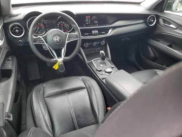 ZASFAKAN2J7B94401 2018 2018 Alfa Romeo Stelvio 8