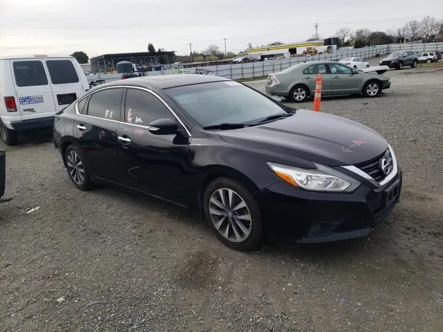 1N4AL3AP3HC246033 2017 2017 Nissan Altima- 2-5 4