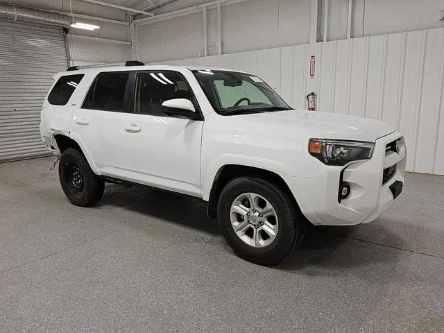 JTEEU5JRXR5311631 2024 2024 Toyota 4runner- SR5 4