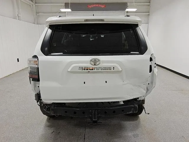 JTEEU5JRXR5311631 2024 2024 Toyota 4runner- SR5 6