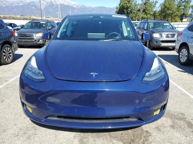 7SAYGAEE3NF345396 2022 2022 Tesla MODEL Y 5