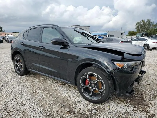 ZASPAKBN9M7D13987 2021 2021 Alfa Romeo Stelvio- TI 4