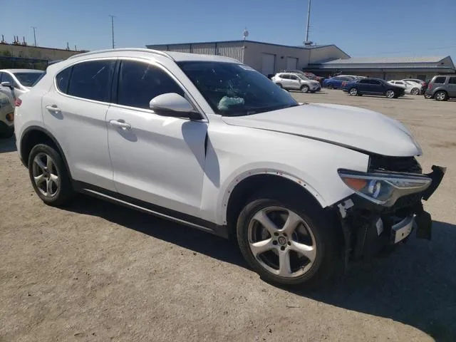 ZASFAKAN9J7B69303 2018 2018 Alfa Romeo Stelvio 4