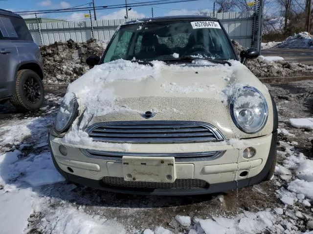 WMWRC334X2TC38342 2002 2002 Mini Cooper 5