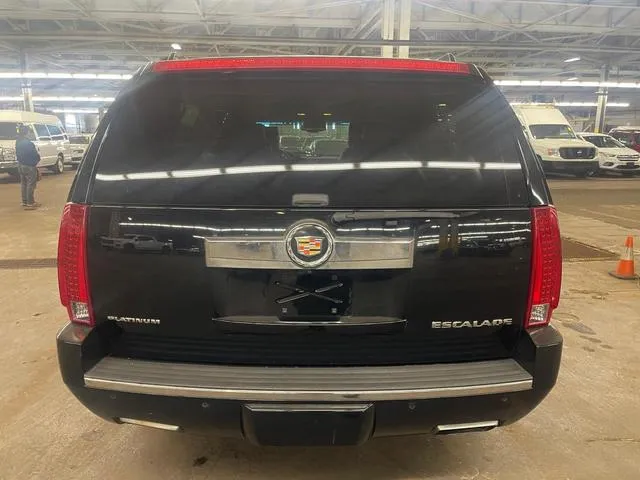 1GYS4KEFXER11204L 2014 2014 Cadillac Escalade- Esv Platinum 3