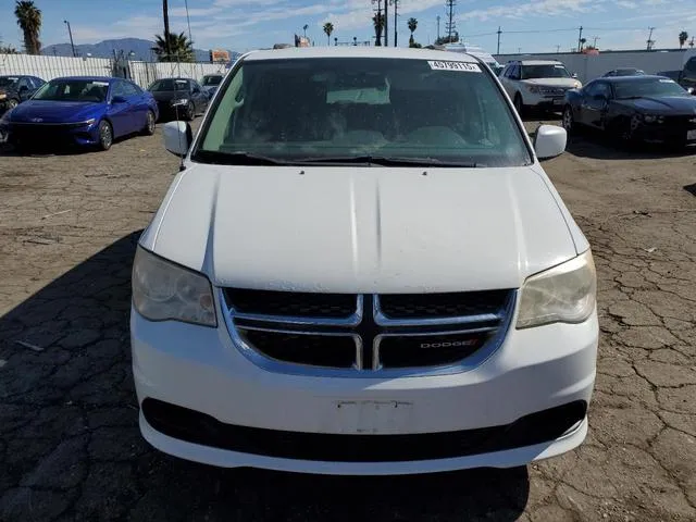 2C4RDGCGXER267706 2014 2014 Dodge Grand Caravan- Sxt 5