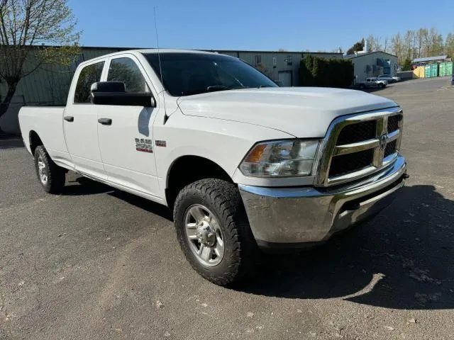 3C6UR5HJ0JG425286 2018 2018 RAM 2500- ST 1