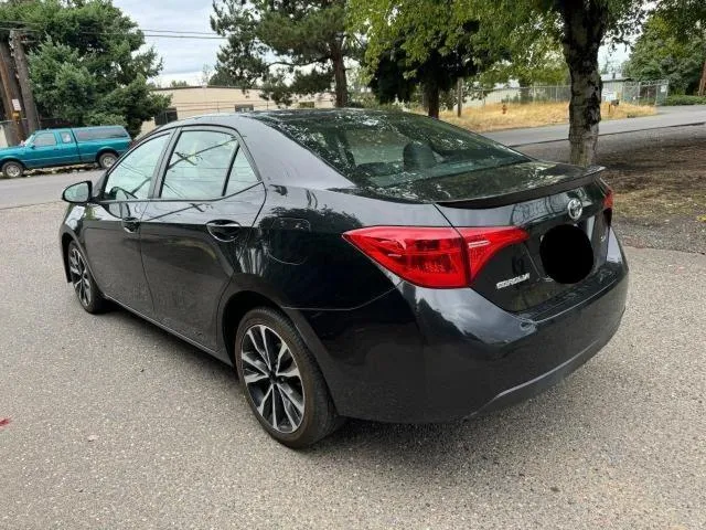 5YFBURHE9JP771050 2018 2018 Toyota Corolla- L 3