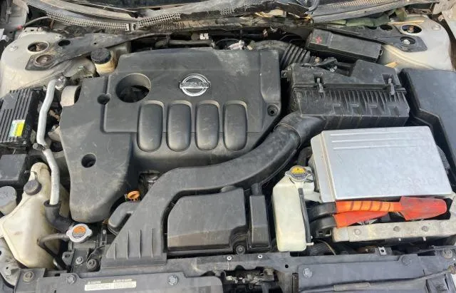 1N4CL21E99C137353 2009 2009 Nissan Altima- Hybrid 7