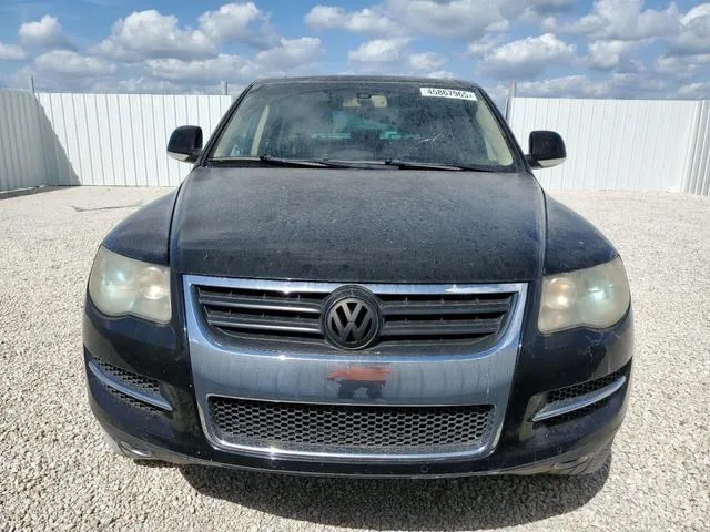 WVGBE77LX8D073363 2008 2008 Volkswagen Touareg- V6 5