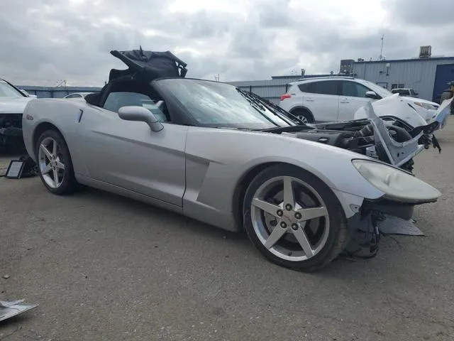 1G1YY34UX55122555 2005 2005 Chevrolet Corvette 4