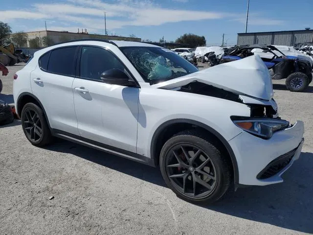 ZASPAJAN8K7C43665 2019 2019 Alfa Romeo Stelvio 4