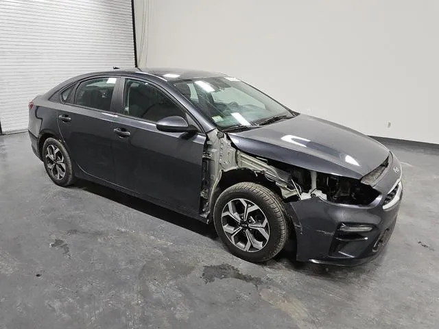 3KPF24AD3ME352869 2021 2021 KIA Forte- FE 4