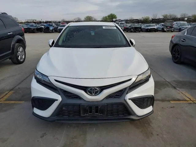 4T1G11AKXMU466918 2021 2021 Toyota Camry- SE 5