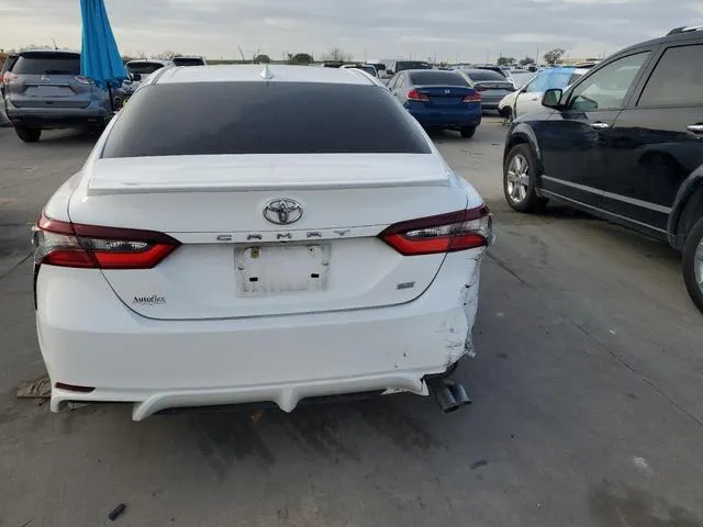 4T1G11AKXMU466918 2021 2021 Toyota Camry- SE 6