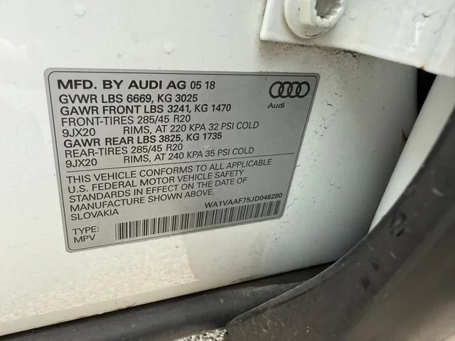 WA1VAAF75JD046280 2018 2018 Audi Q7- Prestige 10