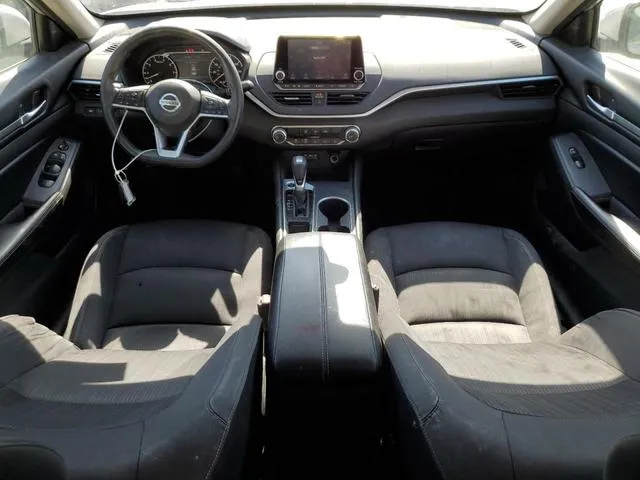 1N4BL4DV4NN381218 2022 2022 Nissan Altima- SV 8