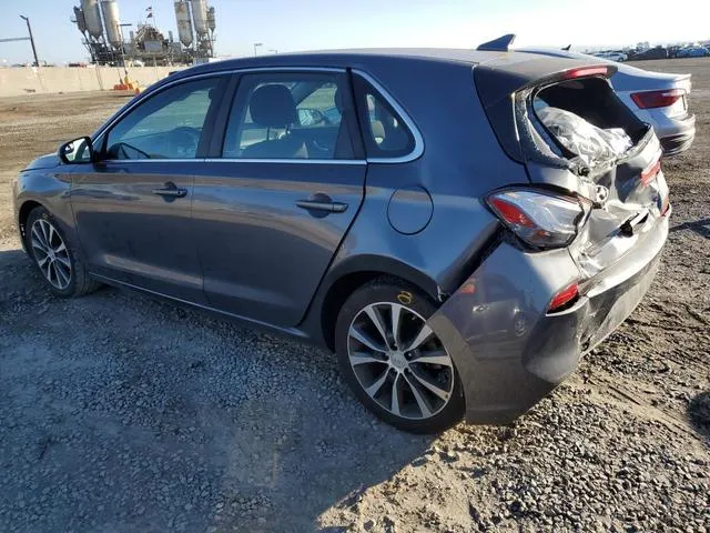 KMHH35LE4JU041624 2018 2018 Hyundai Elantra 2