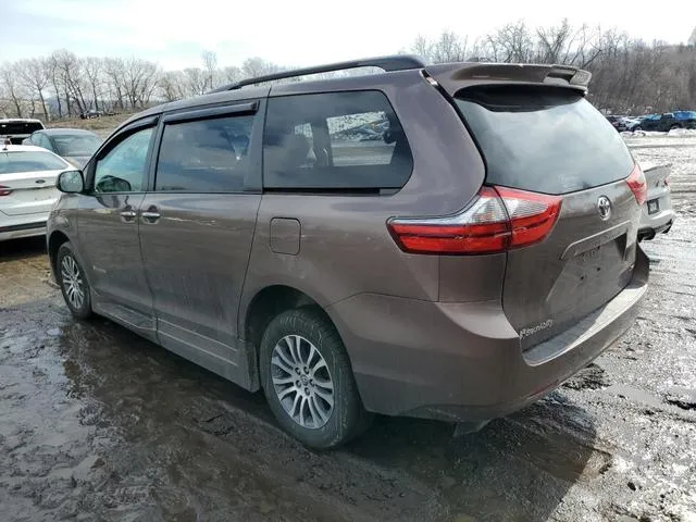 5TDYZ3DC2LS045473 2020 2020 Toyota Sienna- Xle 2