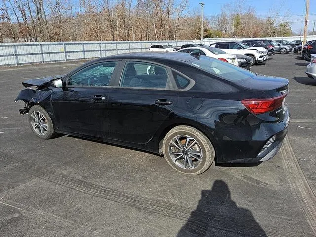 3KPF24AD4PE612474 2023 2023 KIA Forte- LX 2