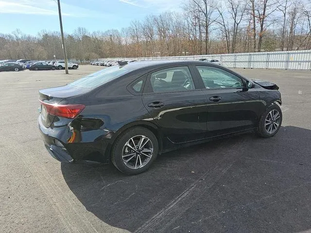 3KPF24AD4PE612474 2023 2023 KIA Forte- LX 3