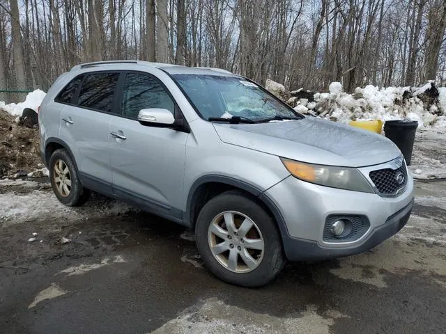 5XYKT3A11BG129791 2011 2011 KIA Sorento- Base 4