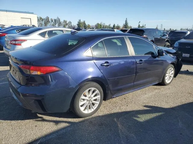 5YFFPMAE9MP226976 2021 2021 Toyota Corolla- Xle 3