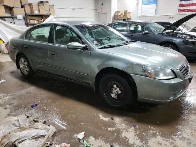 1N4AL11DX5C360584 2005 2005 Nissan Altima- S 4