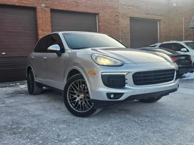 WP1AA2A23HKA84570 2017 2017 Porsche Cayenne 1