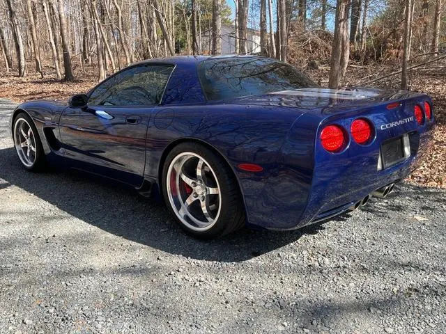 1G1YY12S945126732 2004 2004 Chevrolet Corvette- Z06 3