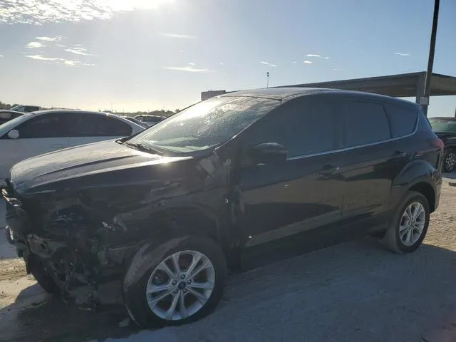 1FMCU0GD9KUA23052 2019 2019 Ford Escape- SE 1