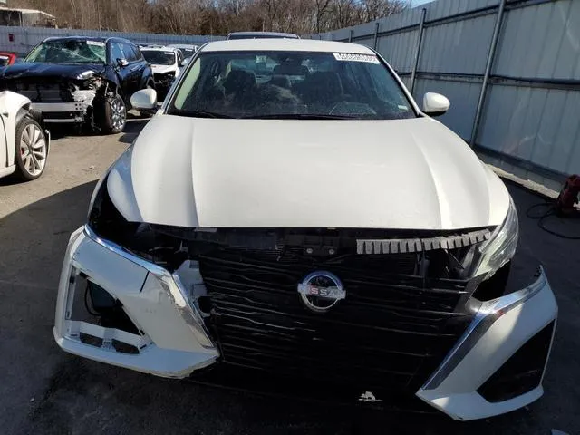 1N4BL4DV4PN343944 2023 2023 Nissan Altima- SV 5