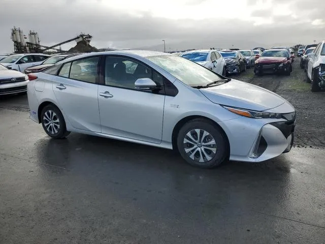 JTDKARFPXL3125234 2020 2020 Toyota Prius- LE 4