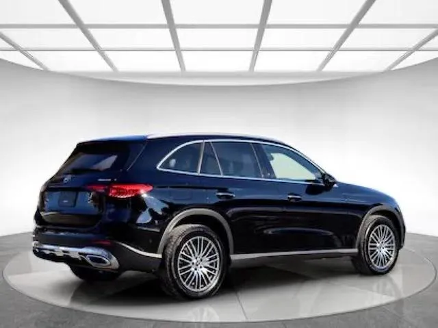 W1NKM4HB5RF092140 2024 2024 Mercedes-Benz GLC-Class- 300 4M 4