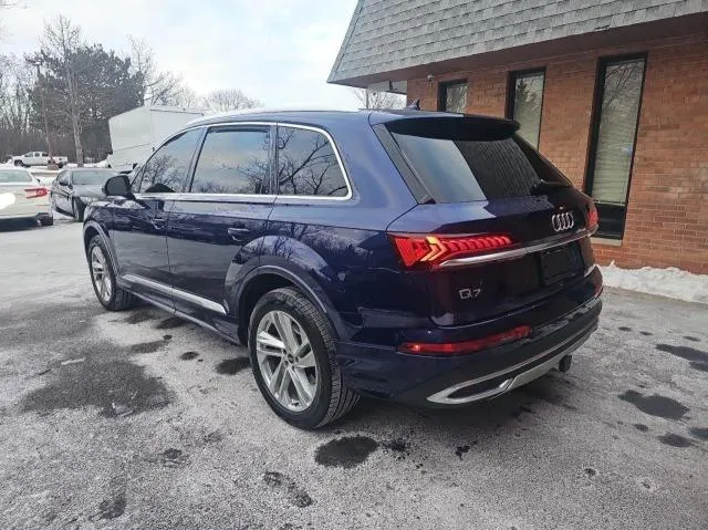 WA1LXAF70MD026593 2021 2021 Audi Q7- Premium Plus 3