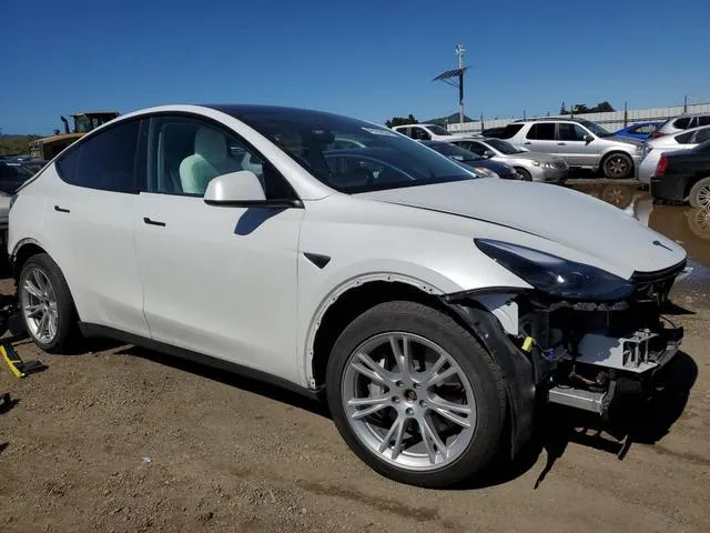 7SAYGAEE8NF559588 2022 2022 Tesla MODEL Y 4